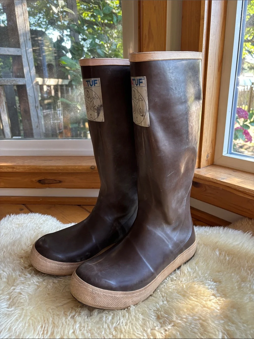 Xtratuf Salmon Sisters 15” Legacy Boots
